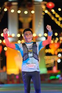 BIB: 140, 2002
                            <button type="button" onclick="openModal(21815068)" class="btn btn-primary btn-sm float-right btn-popup" data-toggle="modal" data-target=".modal-high-quality">
                        <i class="fas fa-shopping-cart"></i> Add to Cart
                    </button>
                                            <button type="button" onclick="isThisMe(21815068, true)" class="btn btn-success btn-sm float-right btn-popup btn-isme hidden" data-toggle="tooltip" data-placement="bottom" title="นี่คือรูปของคุณใช่ไหม คลิกที่นี่เพื่อเอาเข้าอัลบั้ม">
                        <i class="fas fa-plus"></i> Add to album
                    </button>
                    <button type="button" onclick="isThisMe(21815068, false)" class="btn btn-warning btn-sm float-right btn-popup btn-isnotme hidden">
                        <i class="fas fa-ban"></i> Remove from album
                    </button>